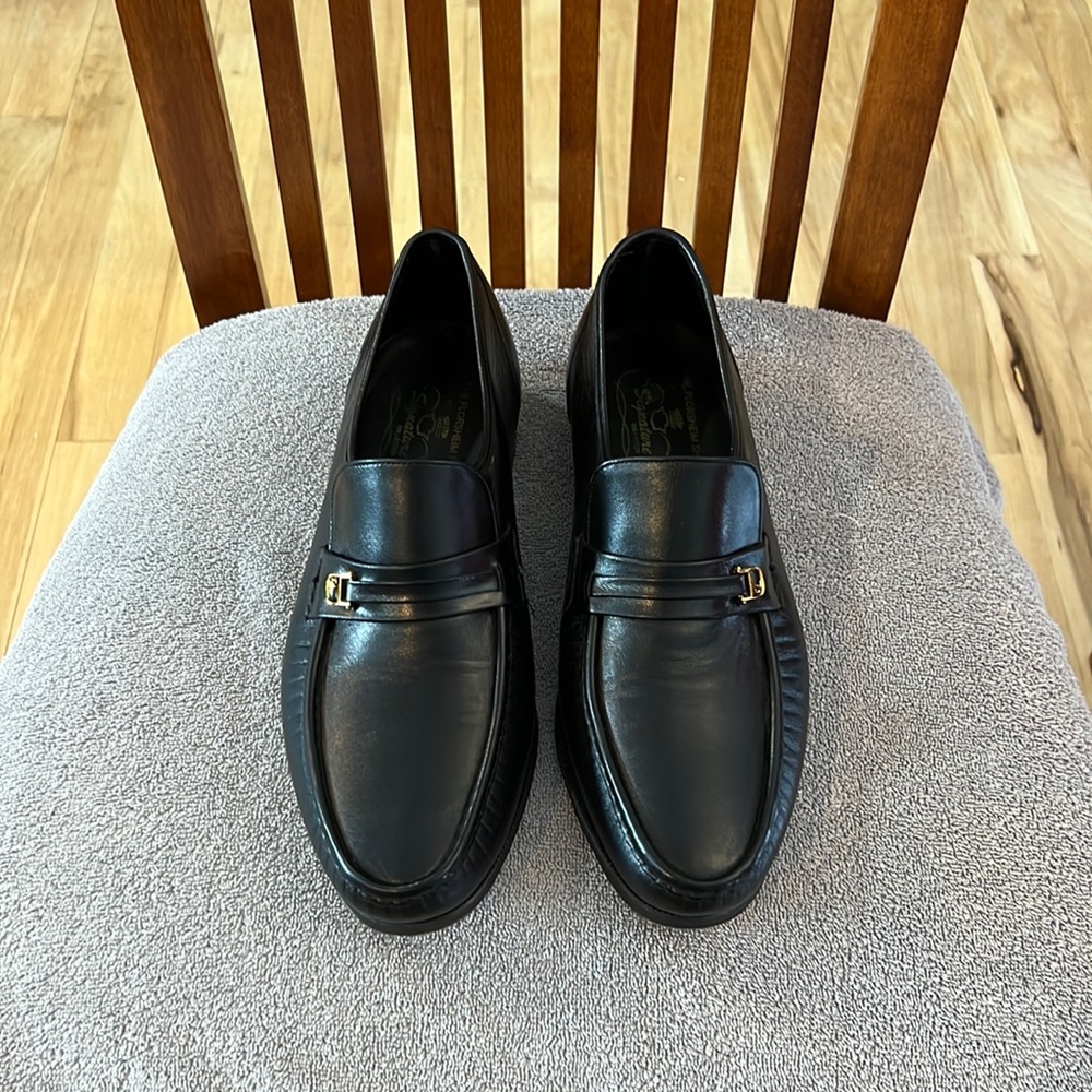 Florsheim slip on dress shoes in black leather